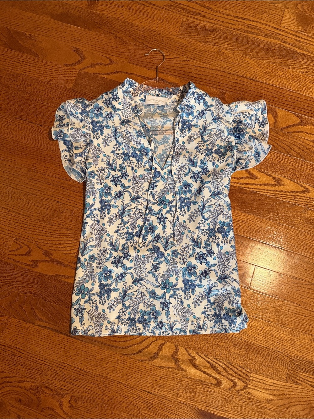 Smith & Quinn Lightweight Blue Floral Ruffle Sleeve Blouse